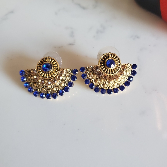 Handpicked/Imported Jewelry - SALE ❤ Blue & Gold STUD EARRINGS